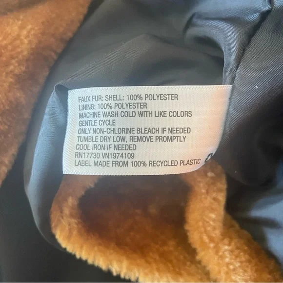 Wild Fable Faux Fur Coat - Picture 10 of 11